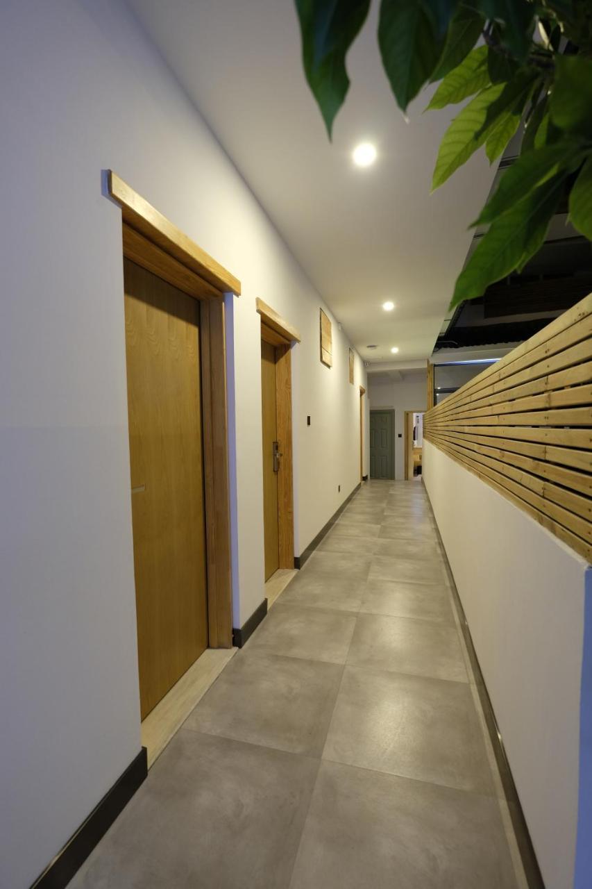 Dali Loft Travelling With Hostel Экстерьер фото